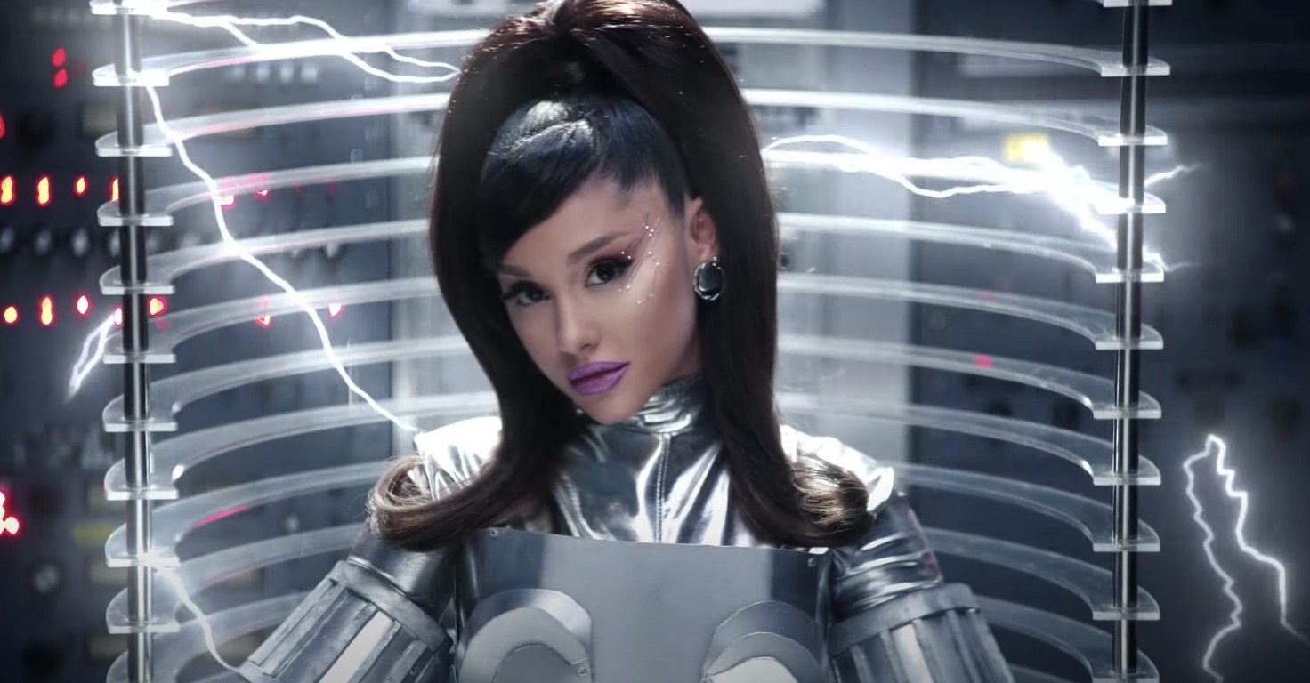 Ariana Grande: Il Video Del Nuovo Singolo 34+35 * Biccy.it