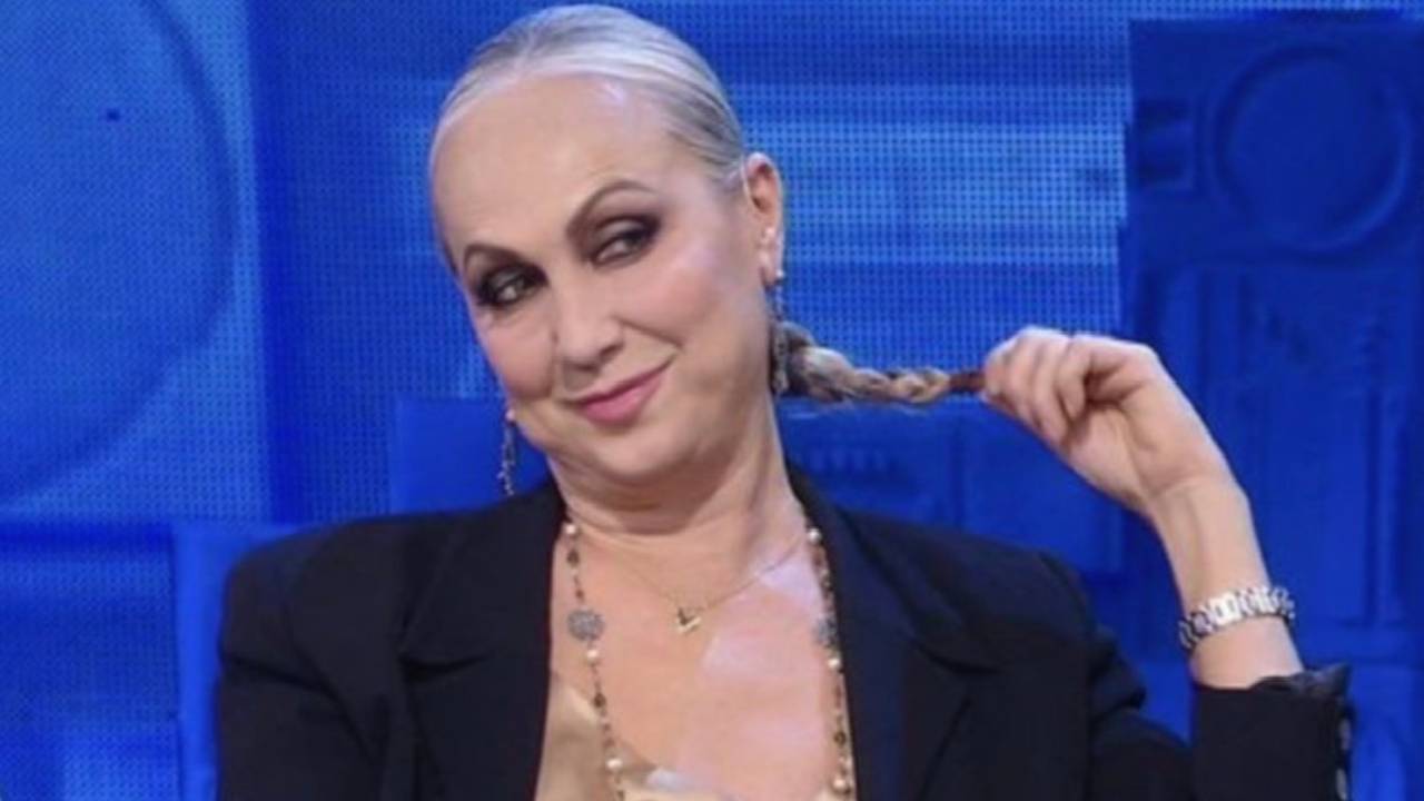 Ex ballerino di Amici si scaglia contro Alessandra Celentano, lo sfogo