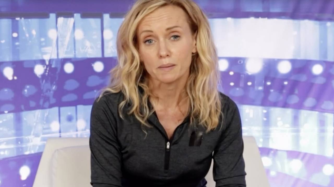 Justine Mattera, la gaffe a TvTalk che spoilera un segreto di pulcinella di Tale e Quale Show